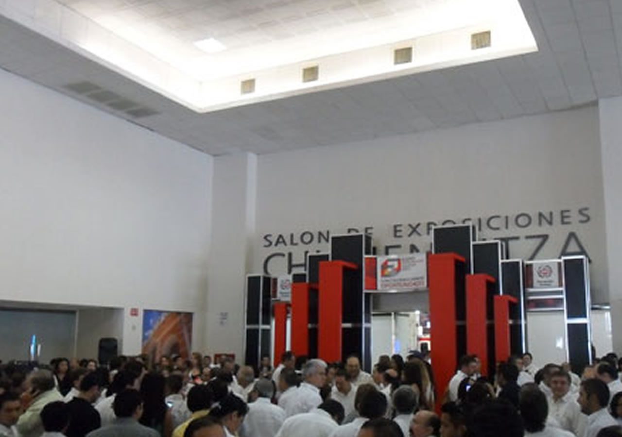 gallery-item