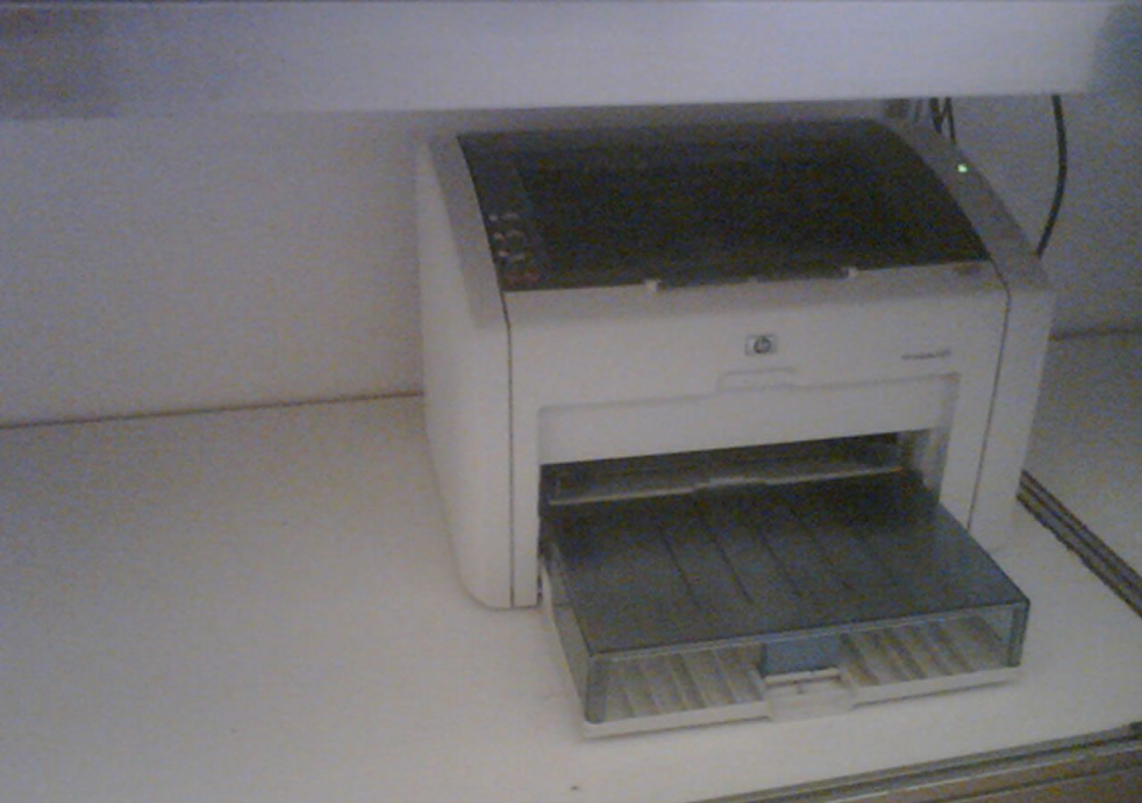 gallery-item